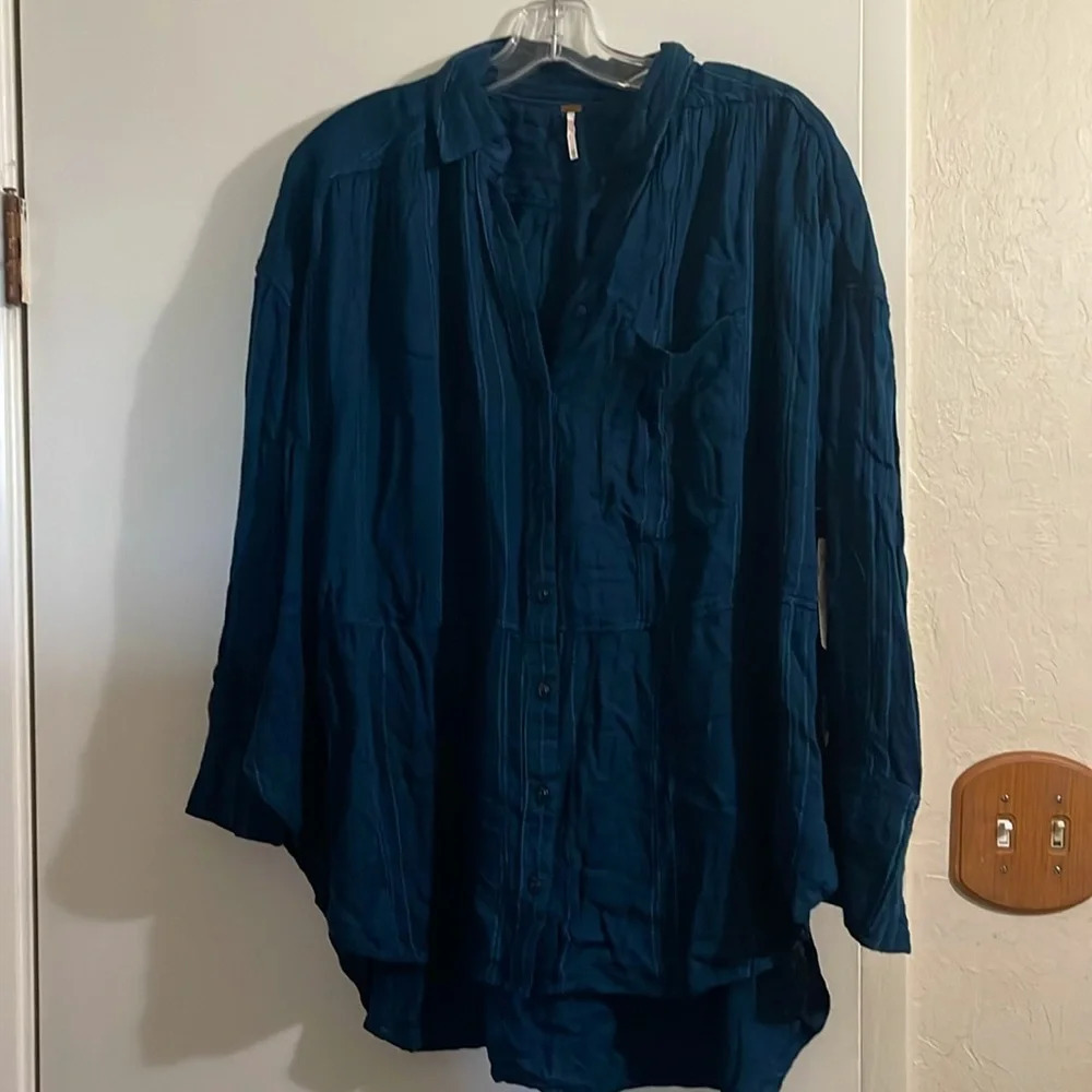 FREE PEOPLE- cozy nights button down top - in the color Harbor - NWT